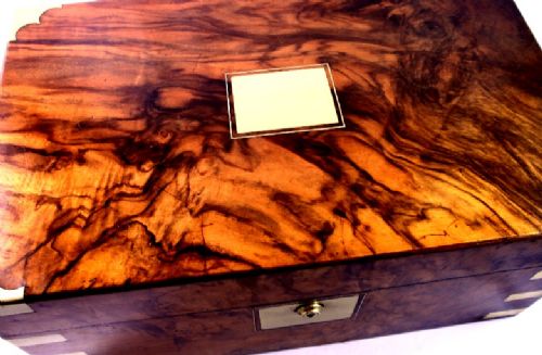 Figured Walnut Writing Slope