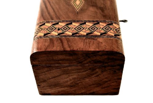 fig 1. Figured Walnut Table Box