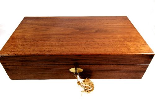 fig 1. Victorian Games Box C.1880