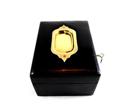 fig 1. Leather Jewellery Box c.1910