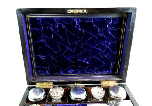 fig 3. Burr Walnut Vanity Box c.1860