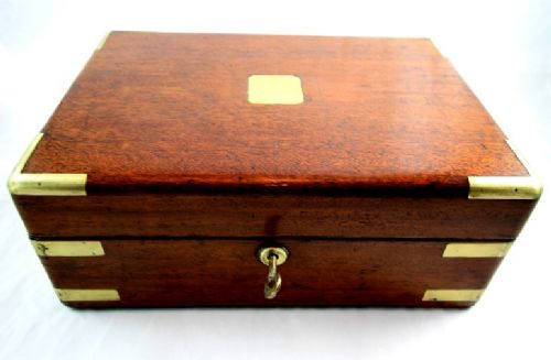fig 1. Mahogany Campaign Box c.1800