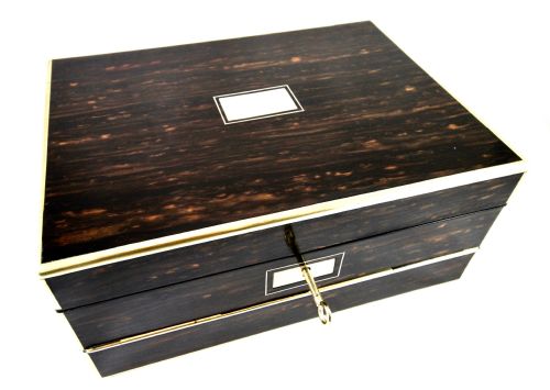fig 1. Coromandel Jewellery Box c.1850