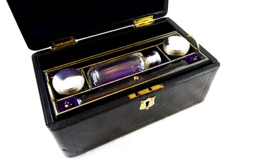 Ladies Drop Front Leather Box C.1910