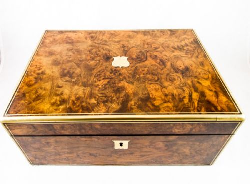 Burr Walnut Writing Slope Oxford St London C.1850