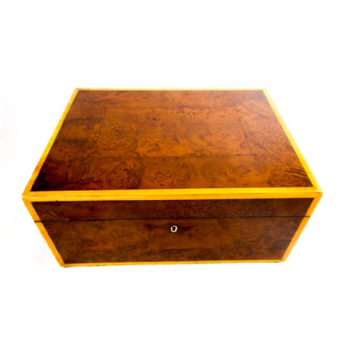 Burr Yew Table Box C.1850