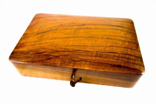 fig 1. Walnut Jewellery Box c.1900