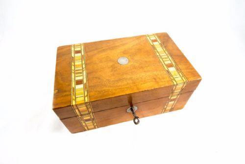 Figured Walnut Table Box C.1880