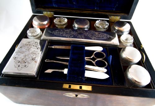 Burr Walnut Vanity Box C.1860