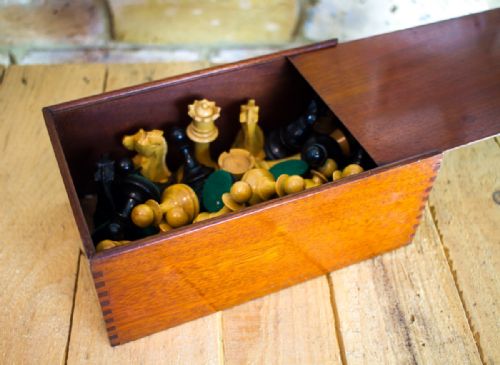 Weighted Chess Set C.1890