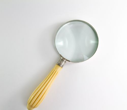 Ivory Magnifying Glass 10 Cm