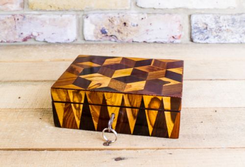 Van Dyke Table Box C.1830