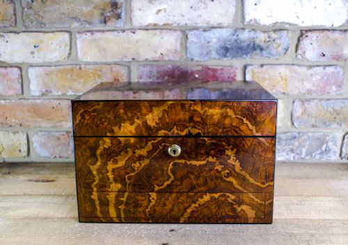 High Quality Burr Walnut Jewellery Box C.1850
