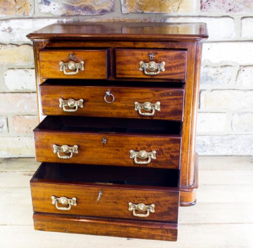 MAHOGANY CHEST OF DRAWERS C1890 - ADDITIONAL PHOTO 2