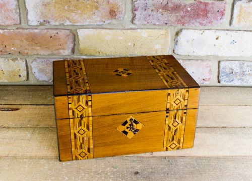 Walnut Tunbridge Inlay Work/sewing Box C.1880