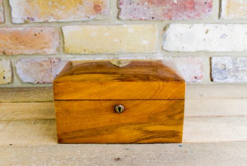 Figured Walnut Jewellery Box C.1900