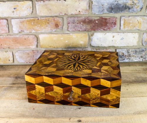 Stunning Collectors Inlaid Box C.1880