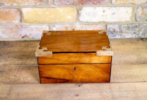 Olivewood Table Box C1880