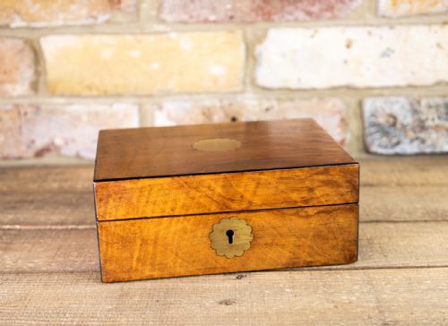 Figured Walnut Table Box 1880