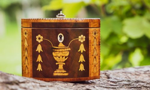 Rare Immaculate Urn & Husk Oval Tea Caddy 1790