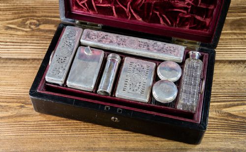 FULLY KITTED GENT'S BOX SILVER PLATE C1890 - ADDITIONAL PHOTO 8