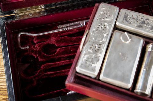 FULLY KITTED GENT'S BOX SILVER PLATE C1890 - ADDITIONAL PHOTO 9