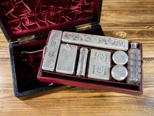 FULLY KITTED GENT'S BOX SILVER PLATE C1890 - ADDITIONAL PHOTO 10
