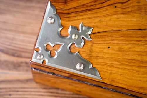 SATINWOOD BRASS OVERLAY LAPDESK 1850 - ADDITIONAL PHOTO 2