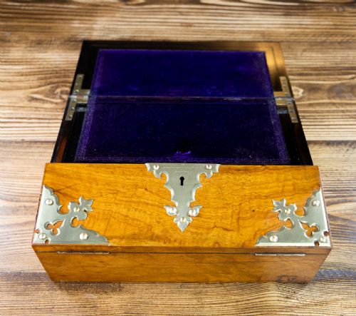 SATINWOOD BRASS OVERLAY LAPDESK 1850 - ADDITIONAL PHOTO 5