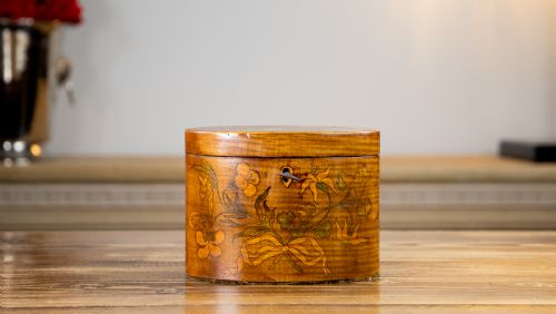 Georgian Harewood Oval Tea Caddy 1780