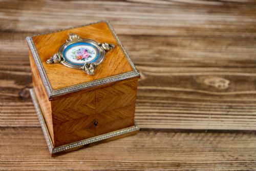 FRENCH KINGWOOD DISPLAY BOX 1860 - ADDITIONAL PHOTO 3