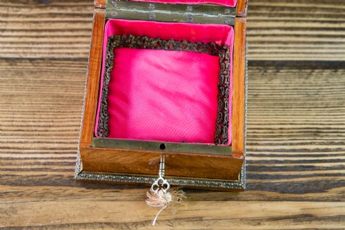FRENCH KINGWOOD DISPLAY BOX 1860 - ADDITIONAL PHOTO 8