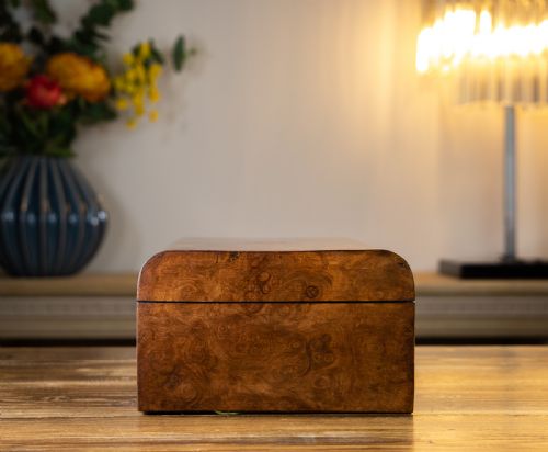 BURR WALNUT DOMED TOP TABLE BOX 1880 - ADDITIONAL PHOTO 5