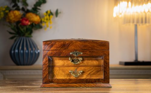 Ladies Box Figured Walnut 1900