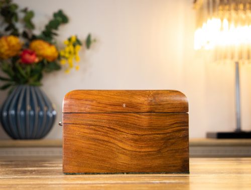 FIGURED WALNUT WORK BOX 1880 - ADDITIONAL PHOTO 1