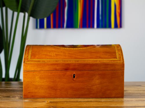 LARGE GEORGIAN SATINWOOD BOX 1800