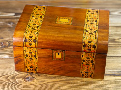 TUNBRIDGE WARE LADIES BOX 1900 - ADDITIONAL PHOTO 4