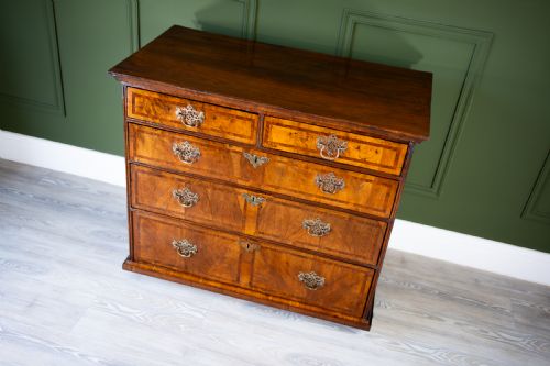fig 2. George II Walnut Chest of Drawers