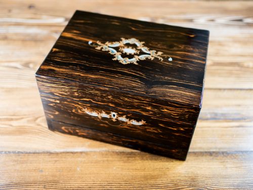 COROMANDEL VANITY BOX C1870 - ADDITIONAL PHOTO 5