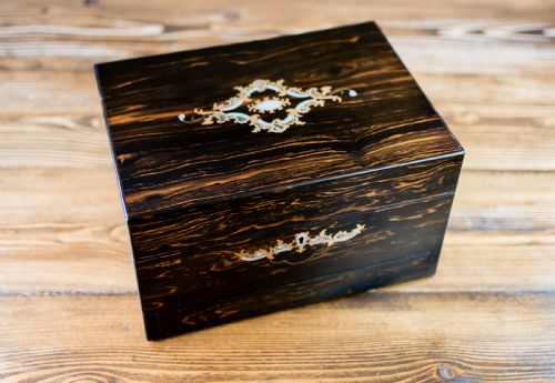 COROMANDEL VANITY BOX C1870 - ADDITIONAL PHOTO 18