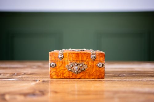 Satin Birch Ladies Box C.1890