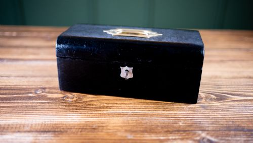 RECTANGULAR LEATHER JEWELLERY BOX 1920 - ADDITIONAL PHOTO 4