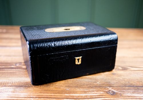 HIGH QUALITY LEATHER JEWELLERY BOX 1880 - ADDITIONAL PHOTO 2