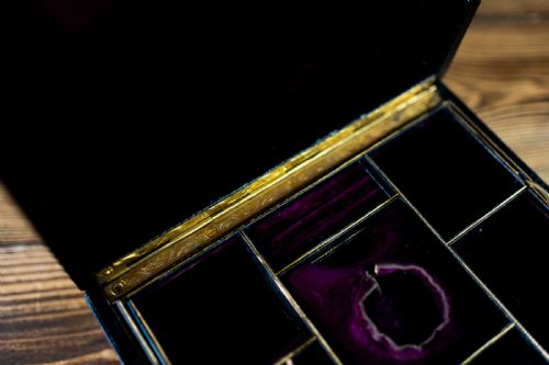 HIGH QUALITY LEATHER JEWELLERY BOX 1880 - ADDITIONAL PHOTO 12