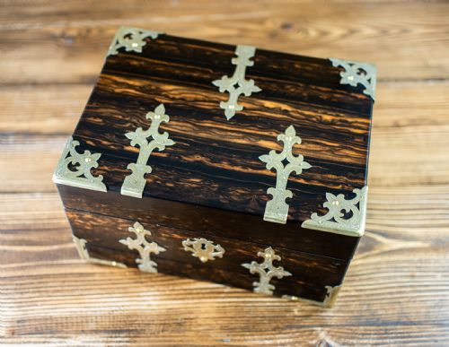 Royal Crest Coromandel Box 1850