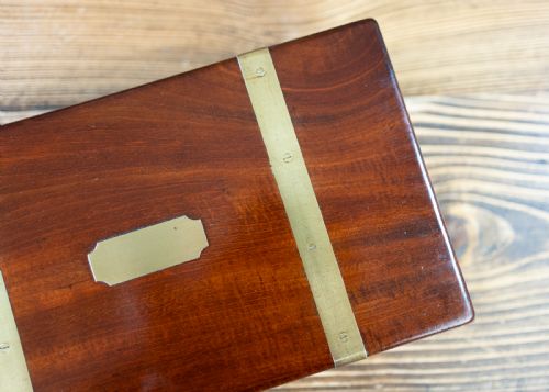 fig 1. Mahogany Ex Pistol Box