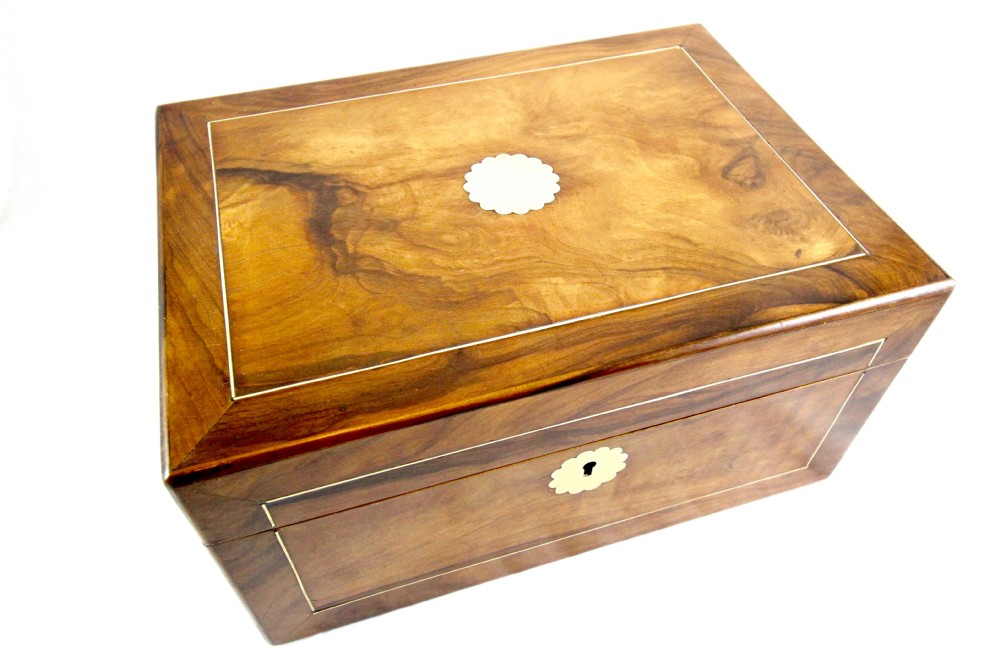 Olive Wood Table Box c.1860