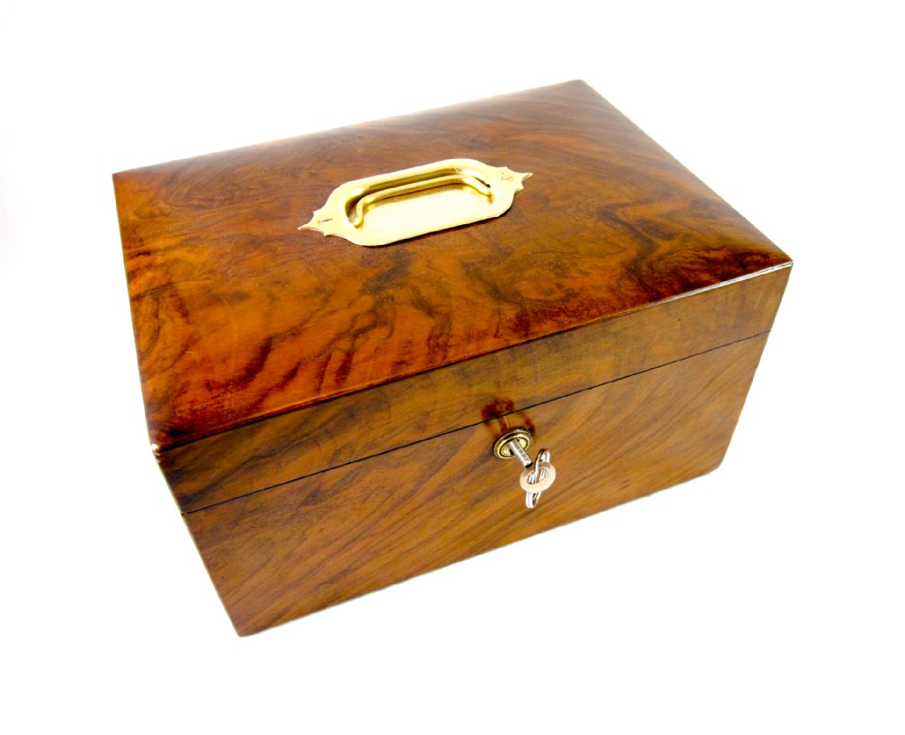 Figured Walnut Ladies Box c.1880