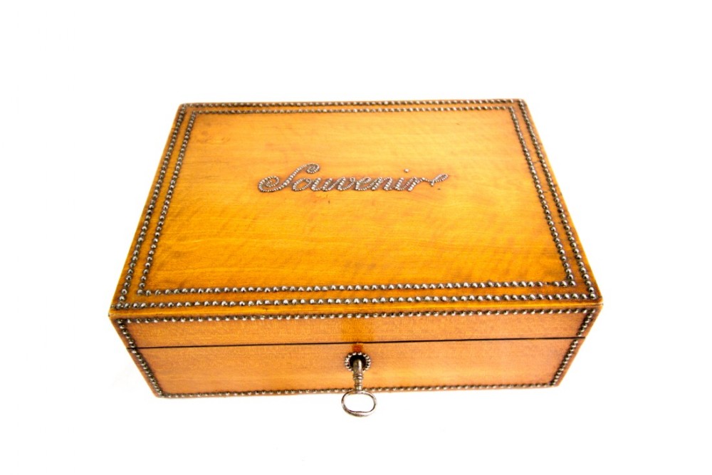 French Souvenirs box c.1860