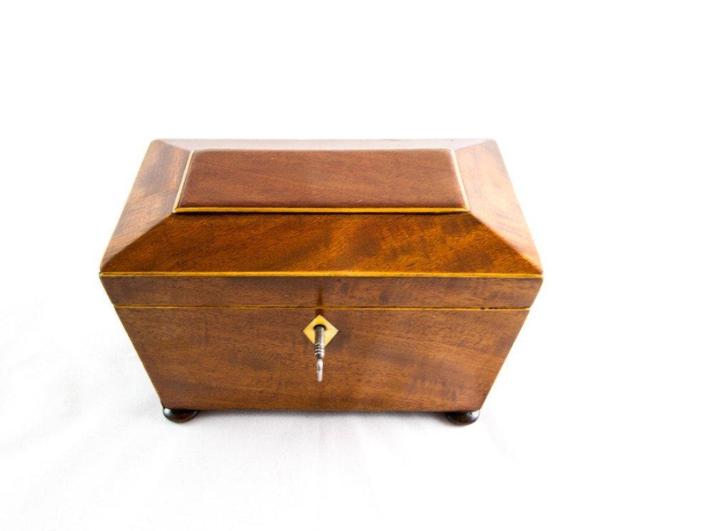 Mahogany Tea Caddy c.1820